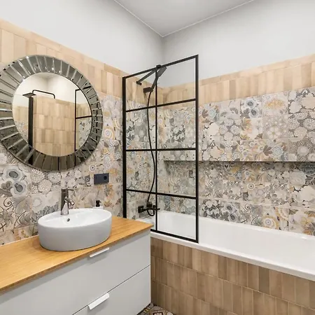 Lejlighed Spacious Designer *